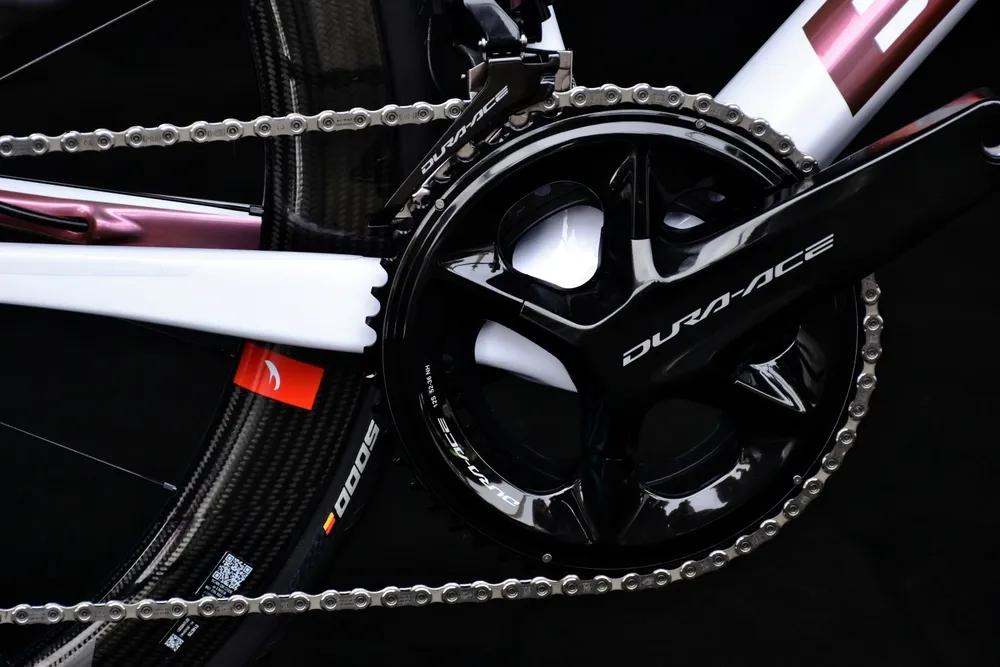 Shimano Bicycle Crankset image