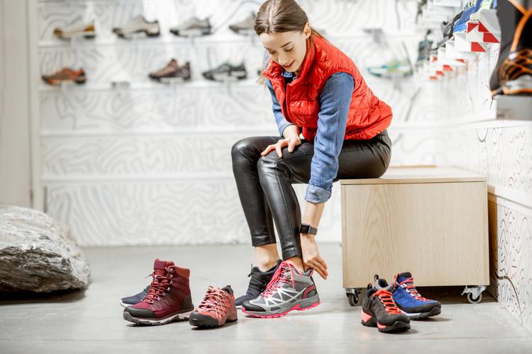 Roadrunner Athletic Shoes